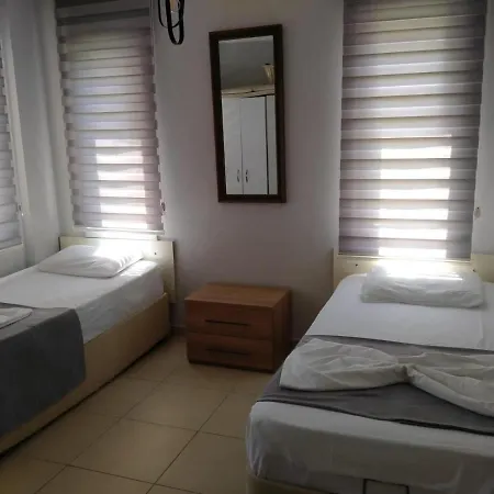 Erol Green Apart Apartment *